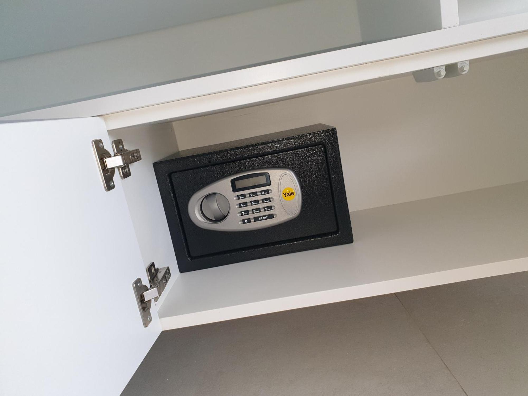 Apartamentos La Cala De Mijas Luaran gambar